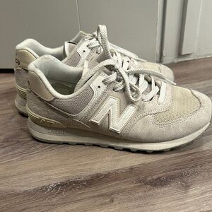 New Balance Women's Beige Sneakers